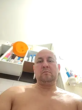 intx800 online show from 04/18/26, 07:58