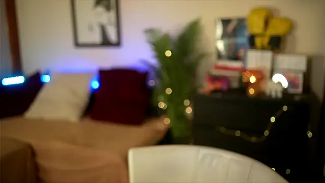 Bellis Perenis online show from 03/19/26, 05:39