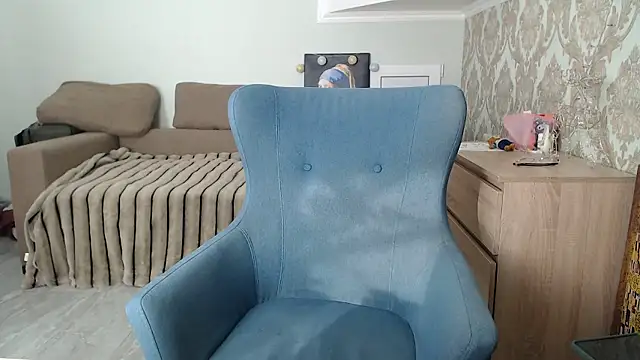 Snapshot of Mallinia chatting on 01/18/26, 10:41 Mallinia online show from 01/18/26, 10:41