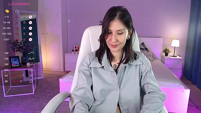 Snapshot of Aminegulse chatting on 01/24/25, 09:28 Aminegulse online show from 01/24/25, 09:28