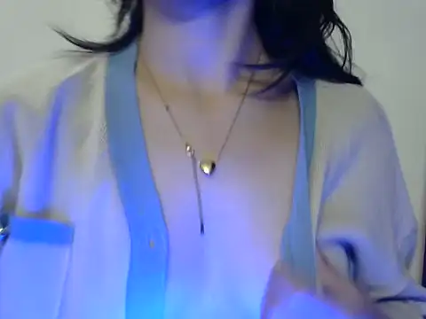 amrita2210 online show from 12/27/24, 11:42