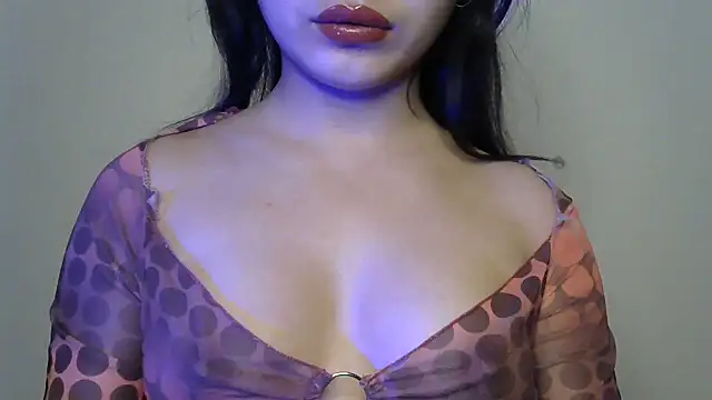 amrita2210 online show from 01/10/26, 11:09