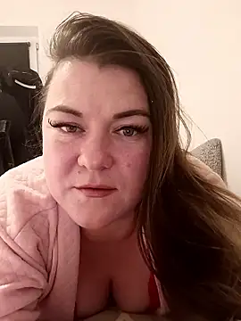 LunikaLunaX online show from 01/10/26, 04:53