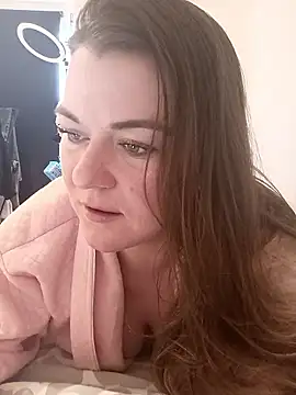 LunikaLunaX online show from 01/13/26, 12:10