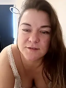 LunikaLunaX online show from 01/19/26, 07:34