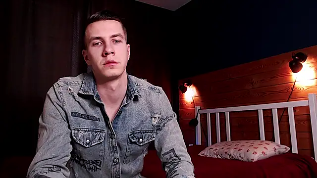 Chris Brien online show from 03/06/25, 05:14