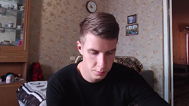 Chris Brien online show from 10/10/25, 08:24