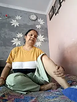 Kavya kapoor online show from 03/12/25, 03:35