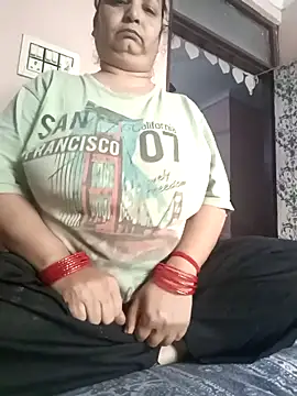 Kavya kapoor online show from 11/22/25, 03:27