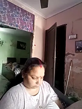 Kavya kapoor online show from 03/25/26, 04:29