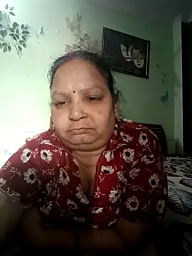 Kavya kapoor online show from 03/31/26, 05:19