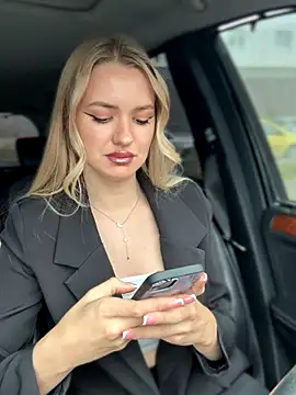 Devill Angel  online show from 10/25/25, 09:17