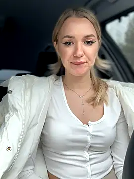 Devill Angel  online show from 11/17/25, 09:26