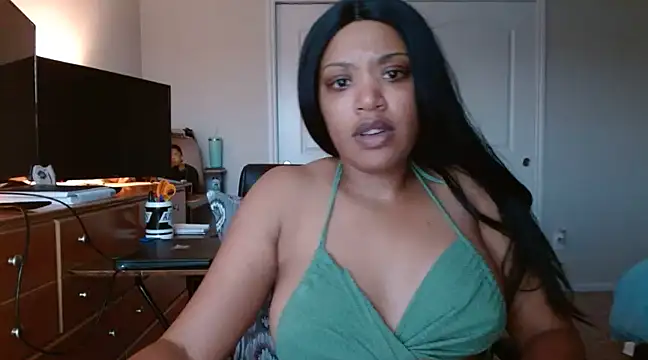 thekelliecapri online show from 12/09/24, 11:24