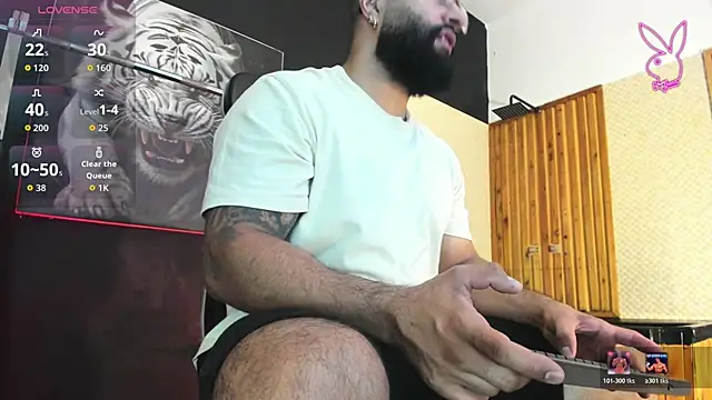 Snapshot of Luke__09 chatting on 05/21/26, 11:17 Luke 09 online show from 05/21/26, 11:17