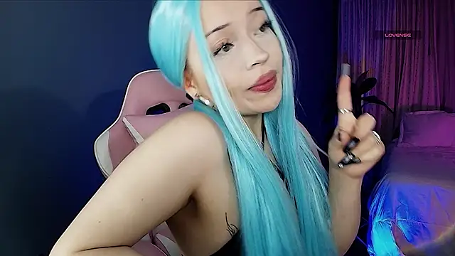 Kendall Bunnyy online show from 02/10/26, 07:51