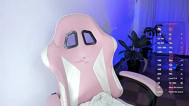 Kendall Bunnyy online show from 03/26/26, 11:21