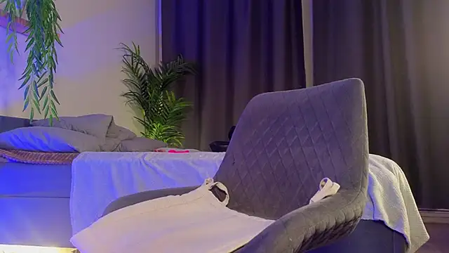 Snapshot of Call_Yes chatting on 12/08/24, 08:58 Call Yes online show from 12/08/24, 08:58