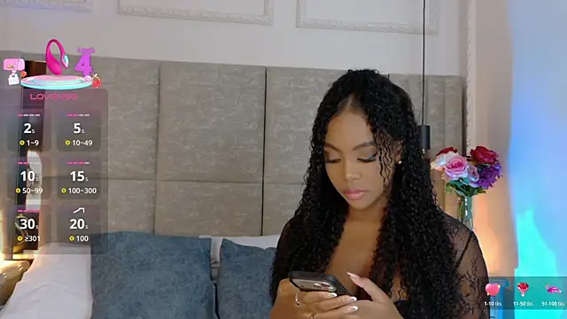 Lola King online show from 04/02/26, 04:10