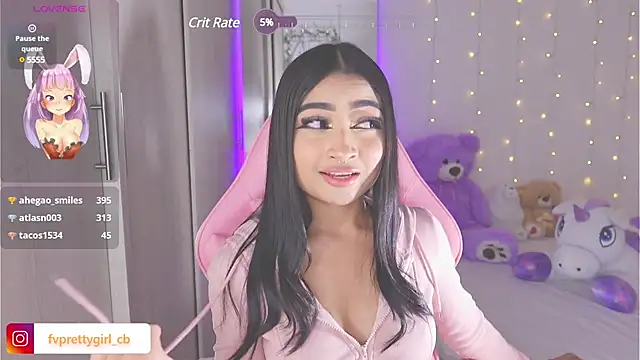 Snapshot of urfavprettygirl chatting on 03/17/25, 09:33 urfavprettygirl online show from 03/17/25, 09:33