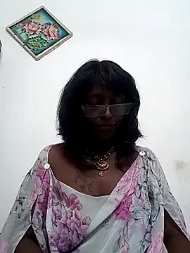 Snapshot of mamakarma1403 chatting on 02/18/25, 05:20 mamakarma1403 online show from 02/18/25, 05:20