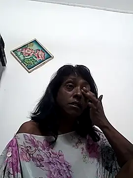 Snapshot of mamakarma1403 chatting on 02/18/25, 10:58 mamakarma1403 online show from 02/18/25, 10:58