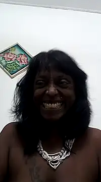 Snapshot of mamakarma1403 chatting on 02/20/25, 02:40 mamakarma1403 online show from 02/20/25, 02:40
