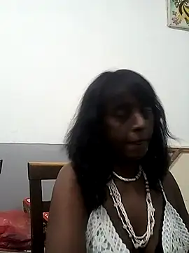 Snapshot of mamakarma1403 chatting on 03/05/25, 12:33 mamakarma1403 online show from 03/05/25, 12:33