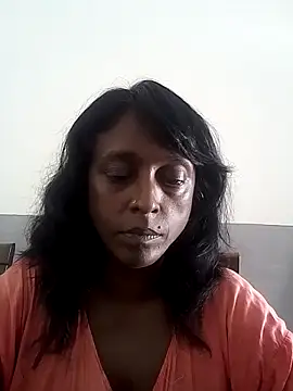 Snapshot of mamakarma1403 chatting on 03/12/25, 03:46 mamakarma1403 online show from 03/12/25, 03:46