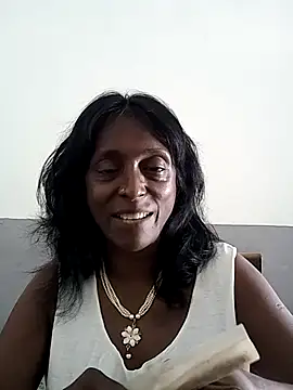 Snapshot of mamakarma1403 chatting on 03/20/25, 03:34 mamakarma1403 online show from 03/20/25, 03:34
