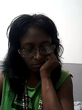 Snapshot of mamakarma1403 chatting on 03/21/25, 10:50 mamakarma1403 online show from 03/21/25, 10:50