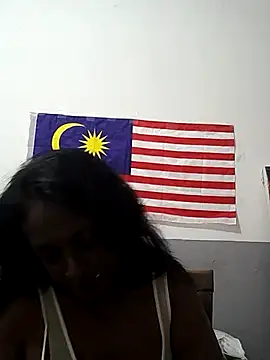 Snapshot of mamakarma1403 chatting on 09/17/25, 12:51 mamakarma1403 online show from 09/17/25, 12:51