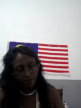 Snapshot of mamakarma1403 chatting on 09/30/25, 03:55 mamakarma1403 online show from 09/30/25, 03:55