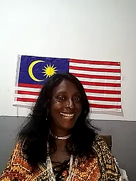 Snapshot of mamakarma1403 chatting on 09/30/25, 04:01 mamakarma1403 online show from 09/30/25, 04:01