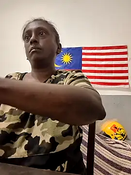 mamakarma1403 online show from 02/12/26, 07:42