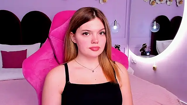 ZaraBloom online show from 01/30/25, 10:41