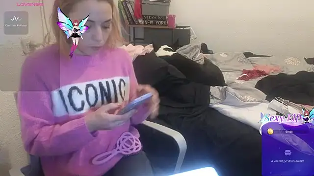 kattleya1407 online show from 12/30/24, 12:43