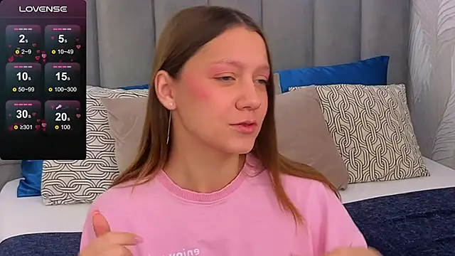 Snapshot of AliceBrayan chatting on 02/28/25, 05:26 AliceBrayan online show from 02/28/25, 05:26