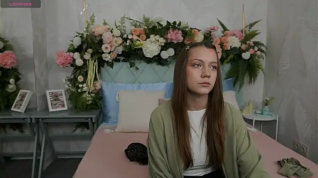 Snapshot of AliceBrayan chatting on 02/26/26, 05:01 AliceBrayan online show from 02/26/26, 05:01