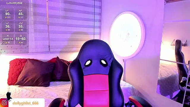 Ghosty Doll online show from 04/15/26, 08:20