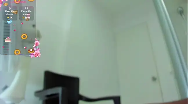 Snapshot of ebony_beckyy chatting on 01/23/25, 10:22 ebony beckyy online show from 01/23/25, 10:22