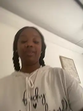 Snapshot of ebony_beckyy chatting on 03/15/25, 01:40 ebony beckyy online show from 03/15/25, 01:40