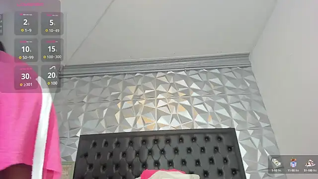 Snapshot of ebony_beckyy chatting on 03/18/25, 01:31 ebony beckyy online show from 03/18/25, 01:31