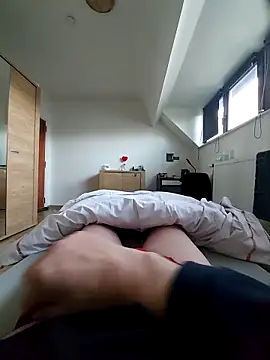 pascalino100 online show from 03/04/25, 07:08