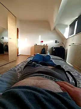 pascalino100 online show from 03/19/25, 04:34