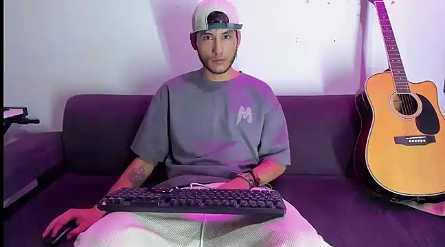 Henrikk senn online show from 12/12/24, 09:30