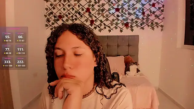 Lilith Miller21 online show from 11/13/25, 07:13