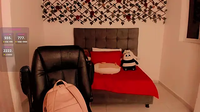 Lilith Miller21 online show from 11/15/25, 07:32