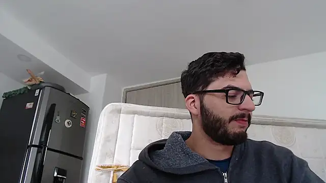 thomas gun online show from 02/02/26, 03:00