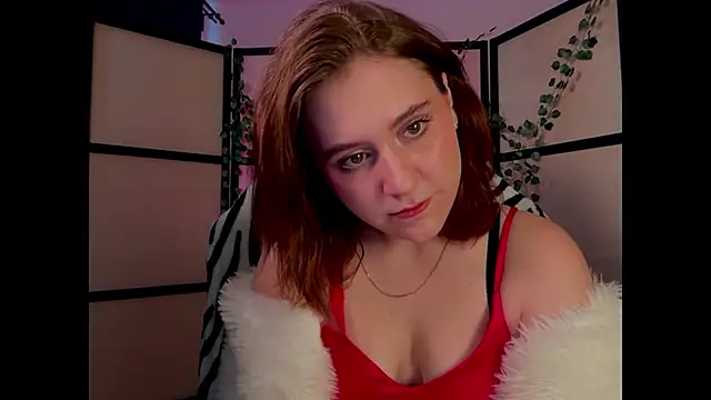 Snapshot of Diana_Flower chatting on 06/21/26, 08:39 Diana Flower online show from 06/21/26, 08:39